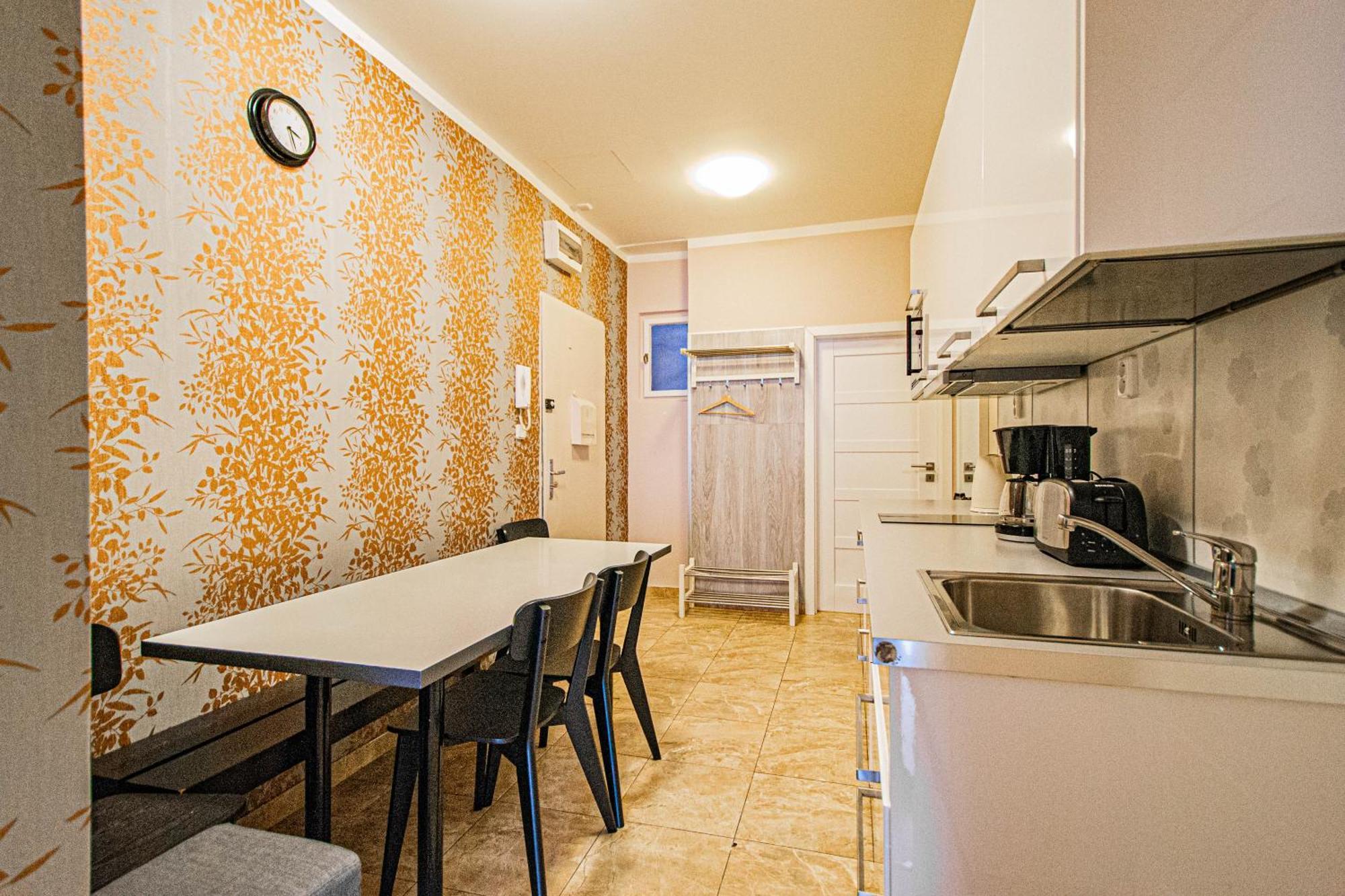 Old Town Rybna Apt By Ruterra Praga Exterior foto